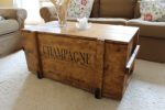 Uncle Joe´s Champagner Truhe im Vintage Shabby Chic Style